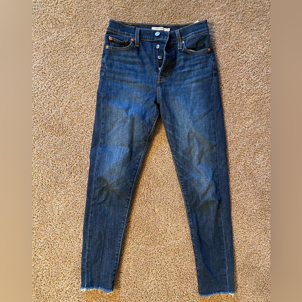 Levi’s Wedgie Skinny